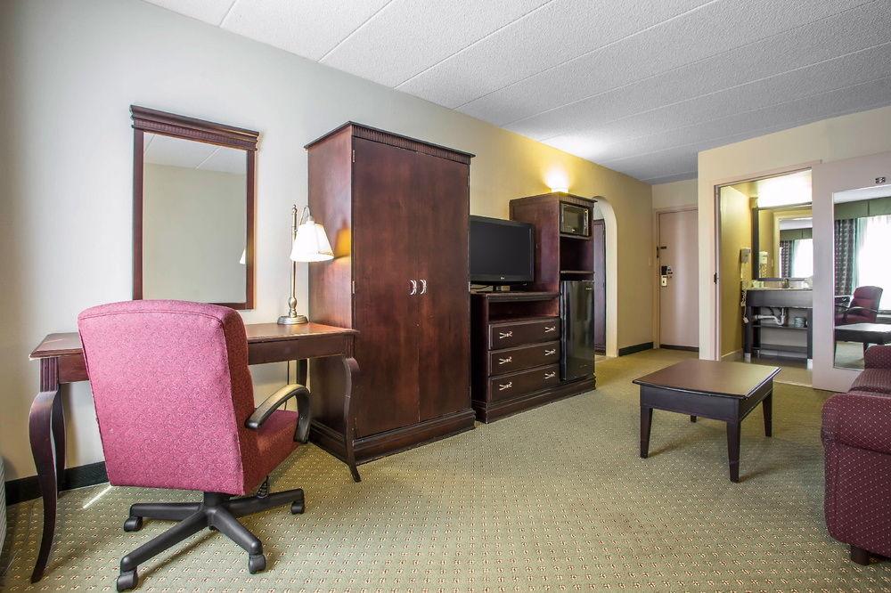 Holiday Inn Express Atlantic City W Pleasantville By Ihg Egg Harbor Township Esterno foto