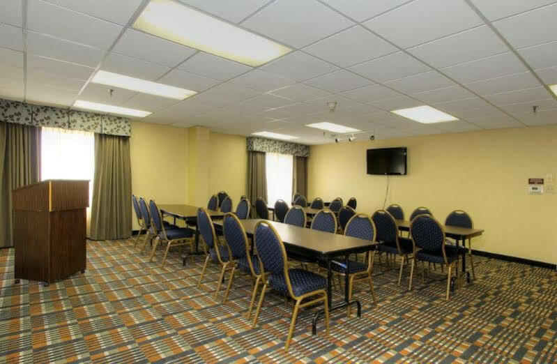 Holiday Inn Express Atlantic City W Pleasantville By Ihg Egg Harbor Township Esterno foto